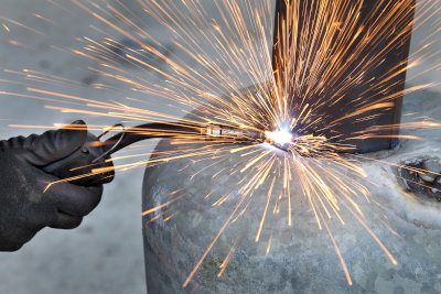 metal to metal bonding with adhesives