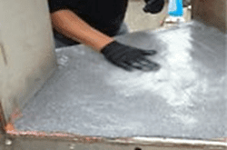 Smoothing chute surface with solvent